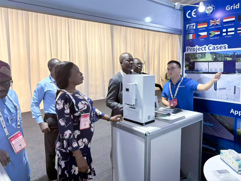elecnova-shines-at-nigeria-energy-2025-accelerating-africas-green-transformation-with-integrated-solar-and-storage-solutions-05.jpg elecnova-shines-at-nigeria-energy-2025-accelerating-africas-green-transformation-with-integrated-solar-and-storage-solutions-05.jpg